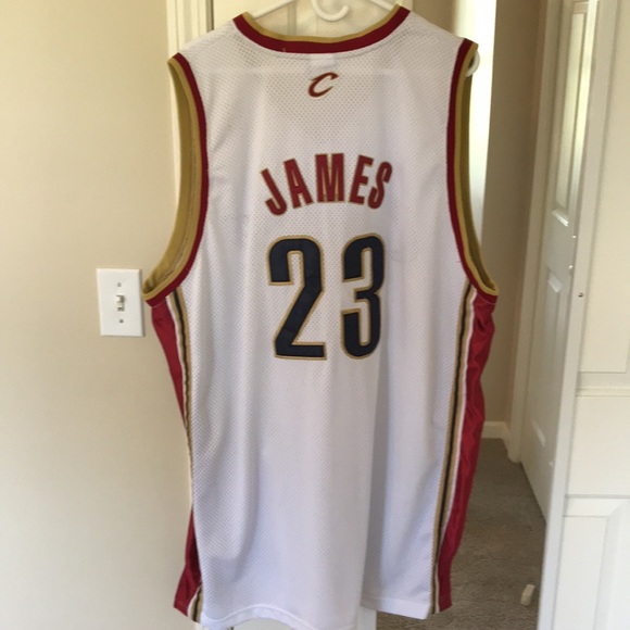 LeBRON JAMES Cavaliers 2003 Home Reebok Throwback - Picture 2 of 5